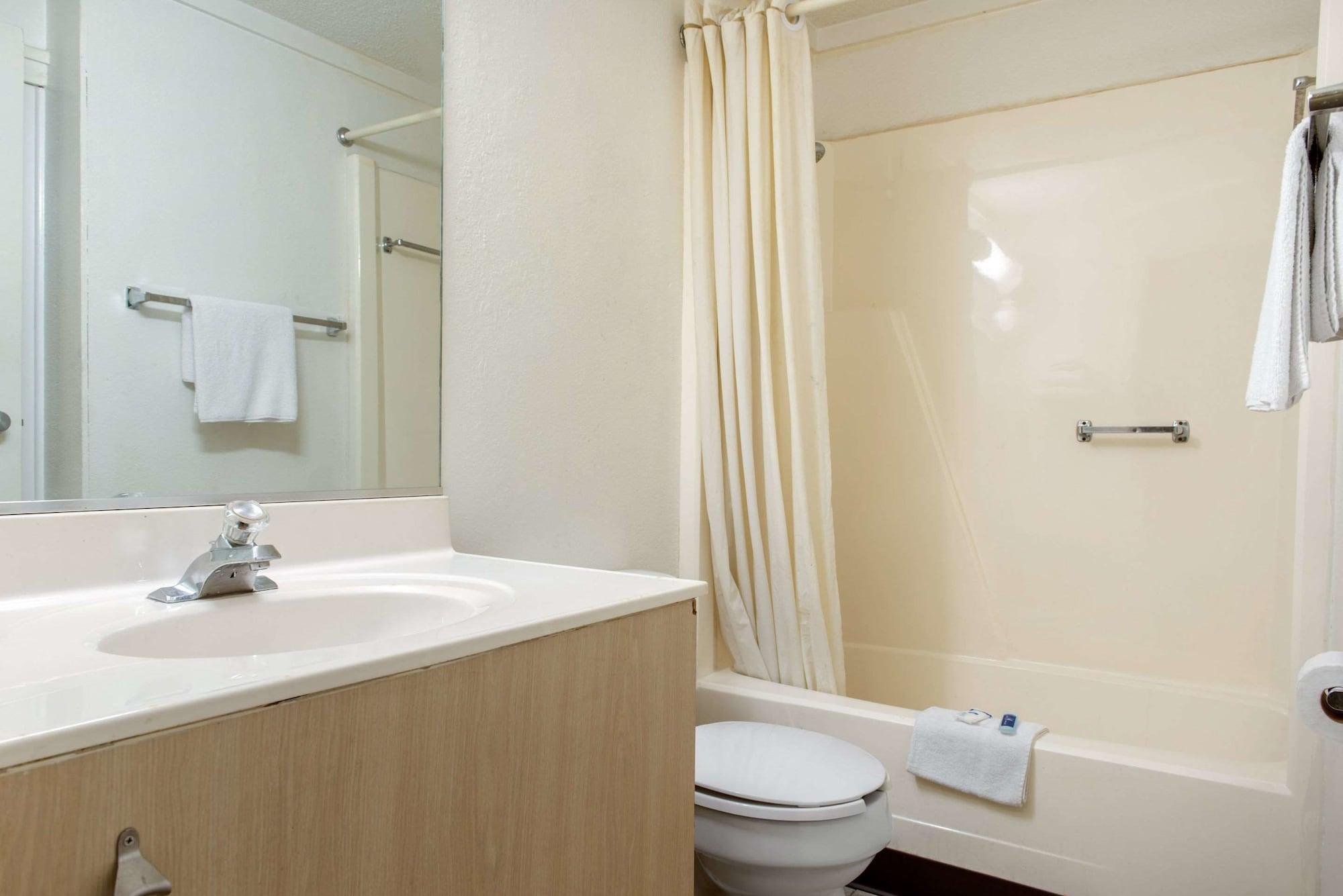 Rodeway Inn Sharonville Luaran gambar
