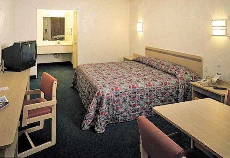 Rodeway Inn Sharonville Luaran gambar